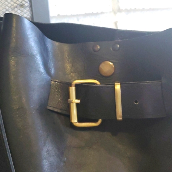 Bucket Bag - Picture 3 of 5